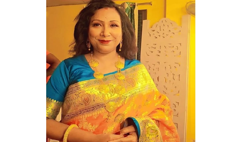 অ রু ণি মা  চ্যা টা র্জী 